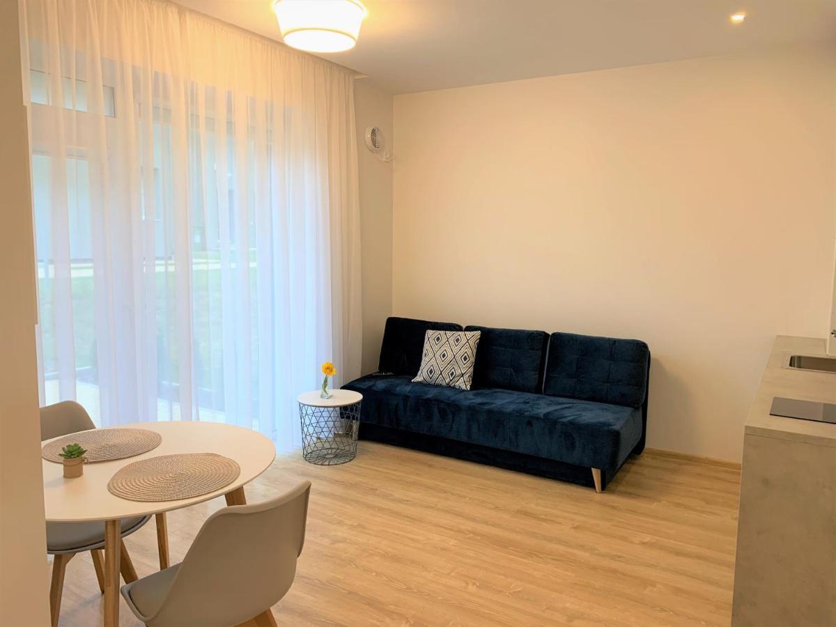 Cozy Nest Apartment In Kaunas Esterno foto